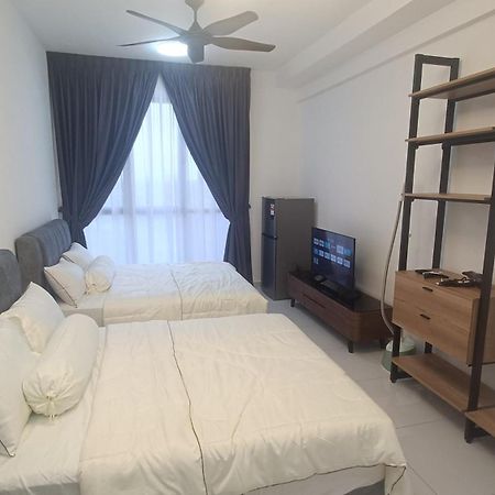 Sky Trees 4 Guests High Floor Nflix Hbo Disney Garden View A1801 Johor Bahru Exterior foto